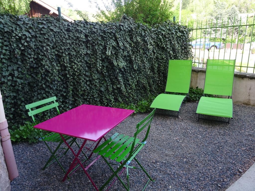 Hotel Restaurant De La Poste Saint-Just-en-Chevalet Luaran gambar